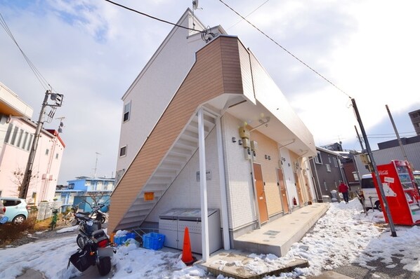 サンレジデンス東中野の物件外観写真